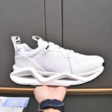 アルマーニ カジュアルシューズ