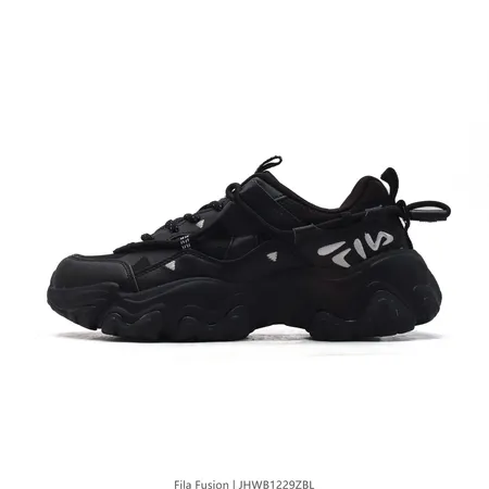 フィラ スニーカー