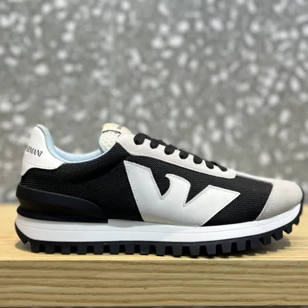 アルマーニ スニーカー