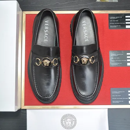 ヴェルサーチ ビジネスシューズ