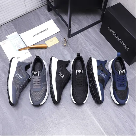 アルマーニ スニーカー
