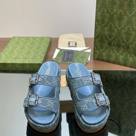 グッチ スリッパ