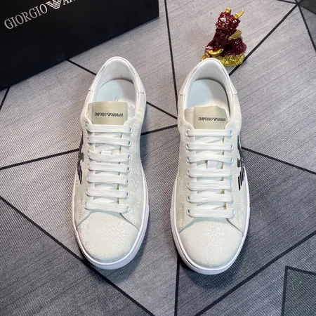 アルマーニ カジュアルシューズ