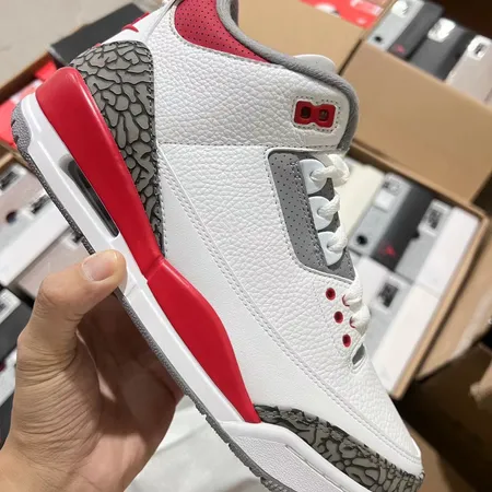 エアジョーダン カジュアルシューズ