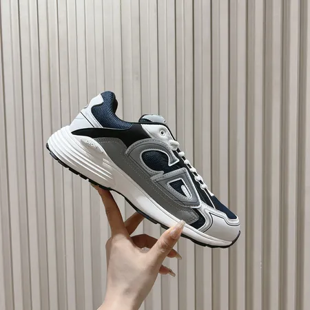 ディオール スニーカー