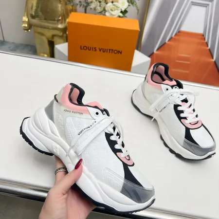 ルイヴィトン スニーカー