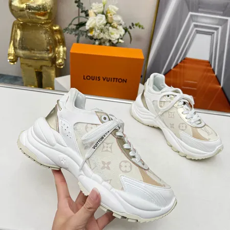 ルイヴィトン スニーカー