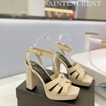 イブサンローラン サンダル