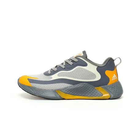 アディダス スニーカー