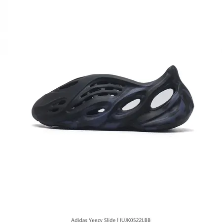 アディダス サンダル