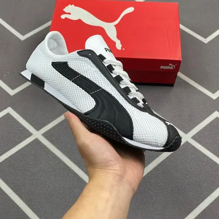 プーマ カジュアルシューズ