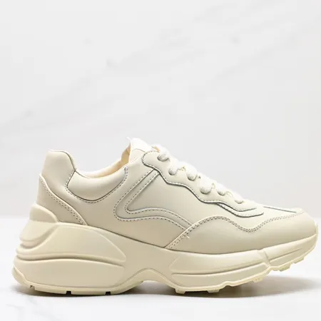 グッチ スニーカー