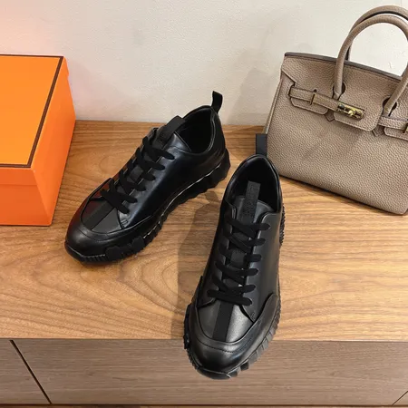 エルメス カジュアルシューズ