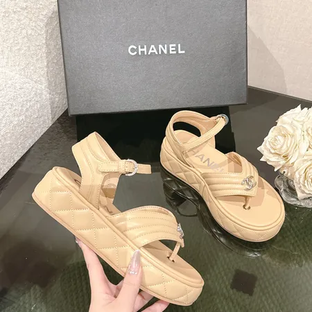 シャネル サンダル