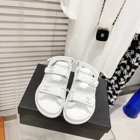 シャネル サンダル