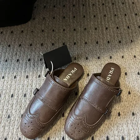 プラダ スリッパ