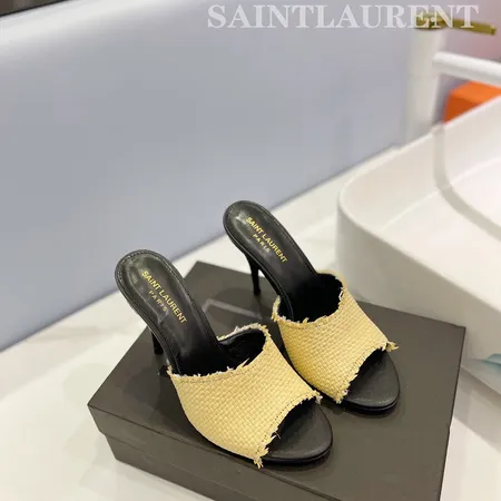 イブサンローラン サンダル