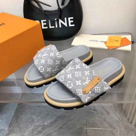 ルイヴィトン スリッパ