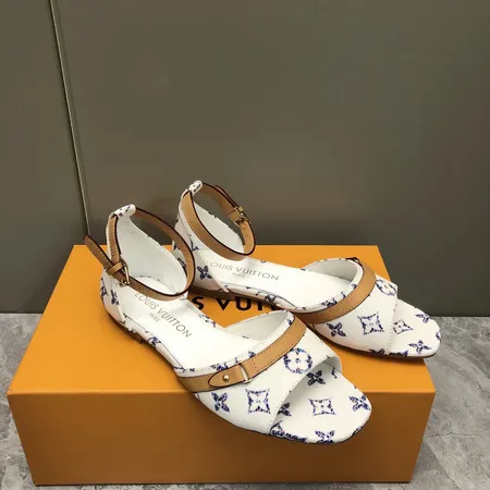 ルイヴィトン サンダル