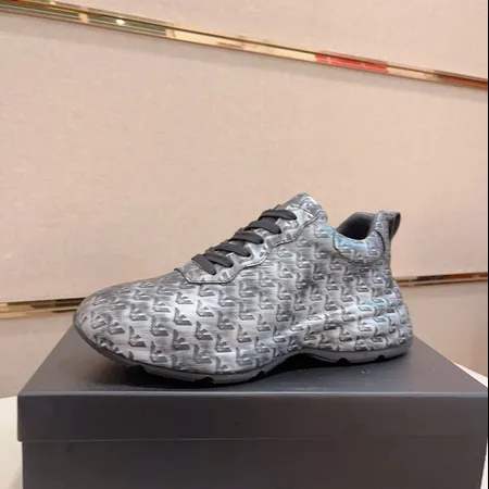 アルマーニ カジュアルシューズ