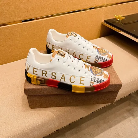 ヴェルサーチ カジュアルシューズ