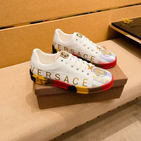 ヴェルサーチ カジュアルシューズ