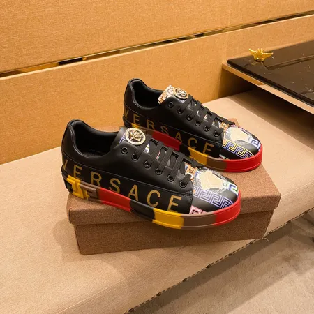 ヴェルサーチ カジュアルシューズ