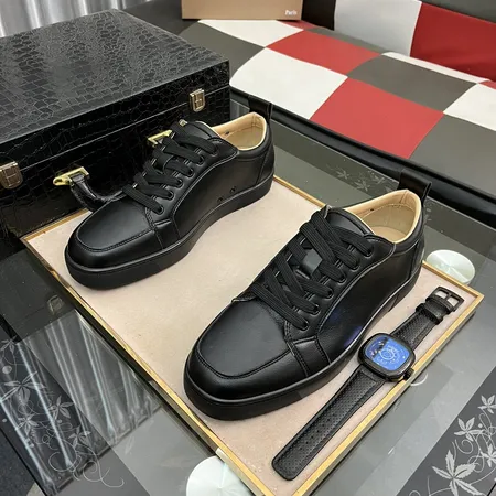 クリスチャン・ルブタン カジュアルシューズ