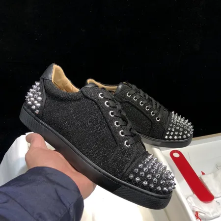 クリスチャン・ルブタン カジュアルシューズ