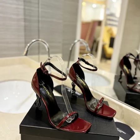 イブサンローラン サンダル