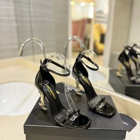 イブサンローラン サンダル