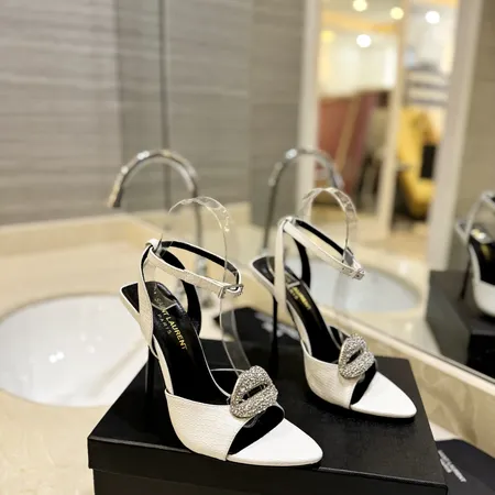 イブサンローラン サンダル