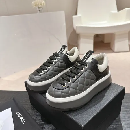 シャネル カジュアルシューズ