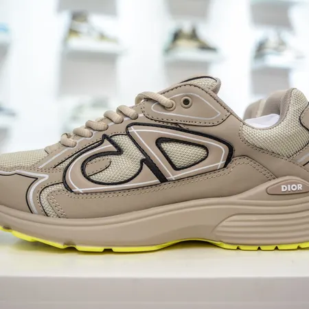 ディオール スニーカー