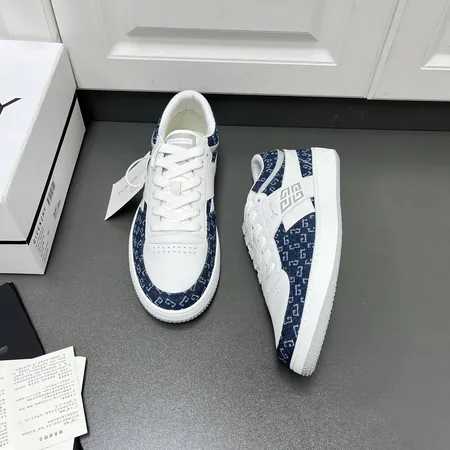 ジバンシィ カジュアルシューズ