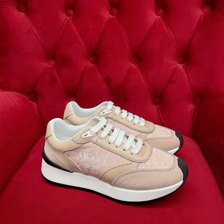 ヴェルサーチ スニーカー