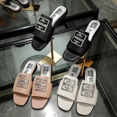 ジバンシィ スリッパ