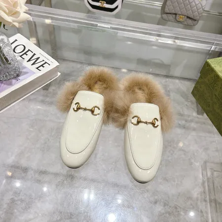 グッチ スリッパ