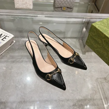 グッチ サンダル