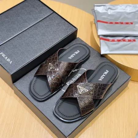 プラダ スリッパ