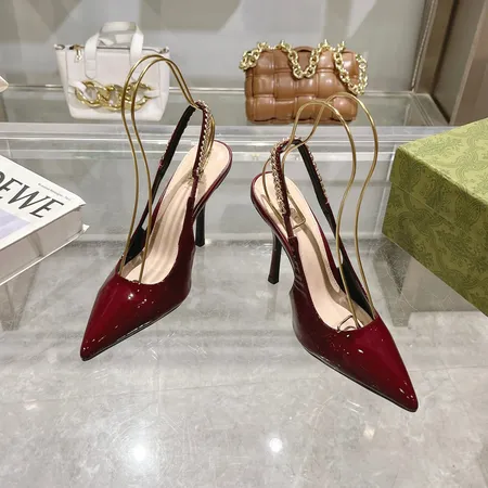 グッチ サンダル