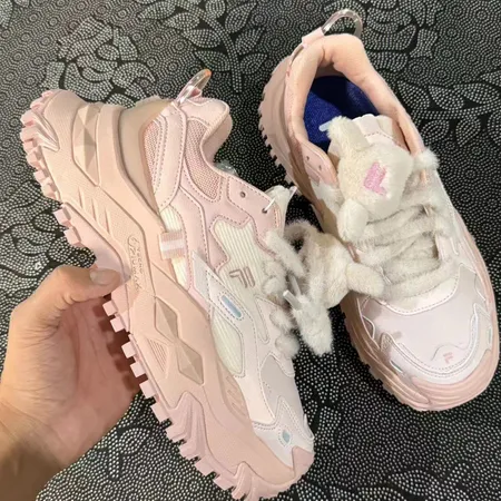 フィラ スニーカー