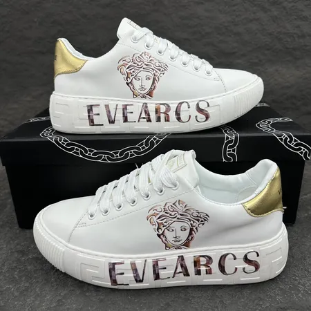 ヴェルサーチ カジュアルシューズ