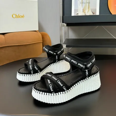 クロエ サンダル