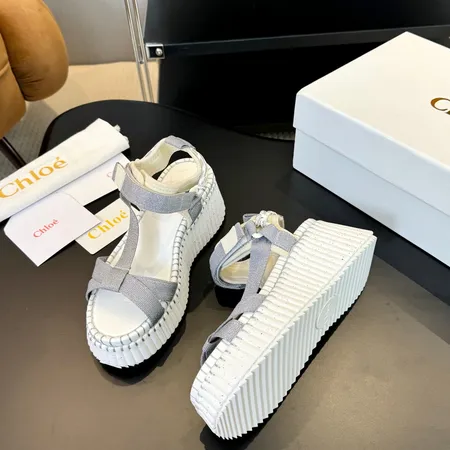 クロエ サンダル