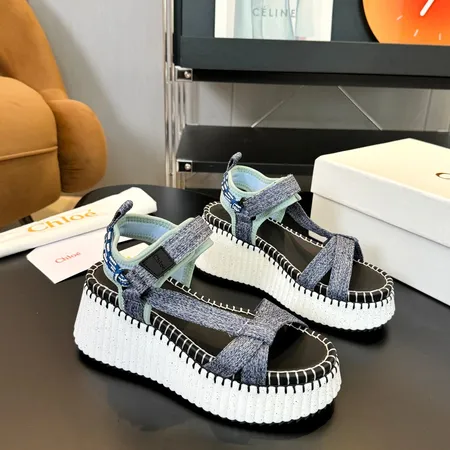 クロエ サンダル