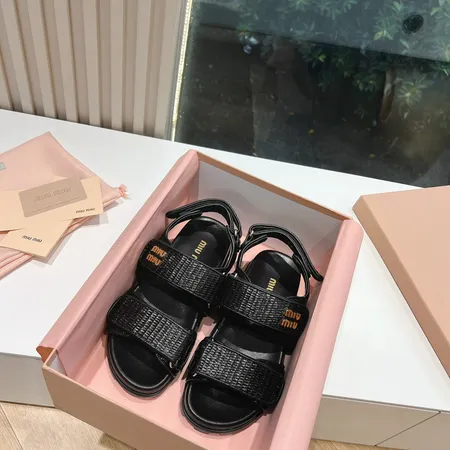 ミュウミュウ サンダル