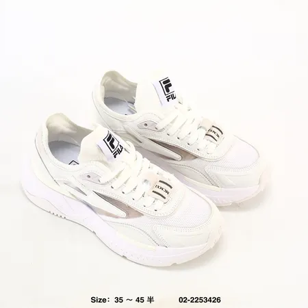 フィラ スニーカー