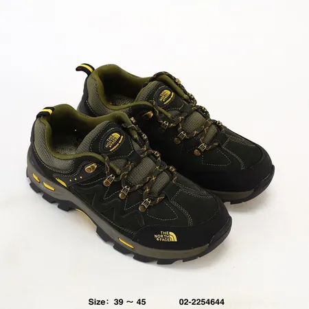 ノースフェイス スニーカー