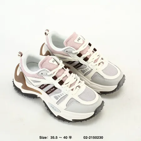 フィラ スニーカー